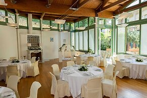 Solofra Palace Hotel Resorts