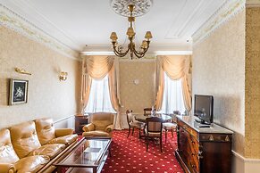 The Taleon Imperial Hotel