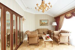 The Taleon Imperial Hotel