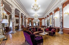 The Taleon Imperial Hotel