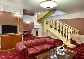 The Taleon Imperial Hotel