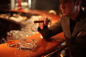 The Taleon Imperial Hotel