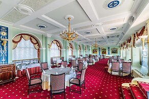 The Taleon Imperial Hotel