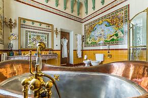 The Taleon Imperial Hotel