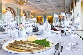 The Taleon Imperial Hotel