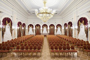 The Taleon Imperial Hotel