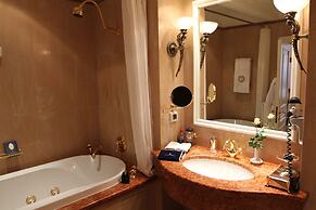 The Taleon Imperial Hotel