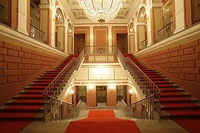 The Taleon Imperial Hotel