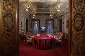 The Taleon Imperial Hotel