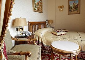 The Taleon Imperial Hotel