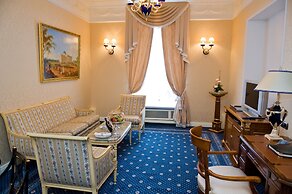 The Taleon Imperial Hotel