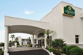 La Quinta Inn & Suites by Wyndham Oceanfront Daytona Beach