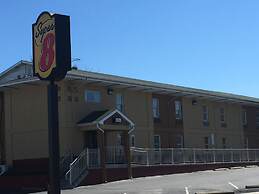 Super 8 by Wyndham Allentown