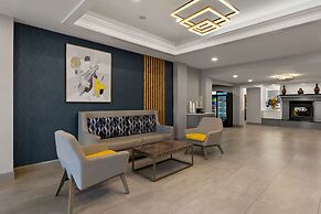 Comfort Inn & Suites Ashland – Richmond North