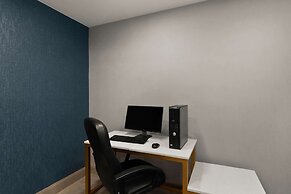 Comfort Inn & Suites Ashland – Richmond North