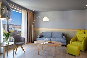 Wyndham Grand Athens