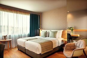 Zeus Wyndham Grand Athens