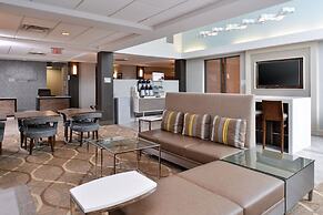 Holiday Inn Express Hotel & Suites Lafayette by IHG
