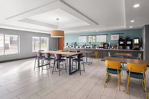 Garner Hotel Brookings by IHG