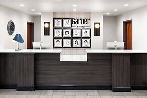 Garner Hotel Brookings by IHG