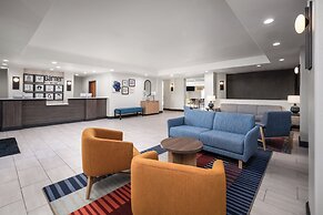 Garner Hotel Brookings by IHG