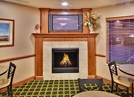 Holiday Inn Express & Suites Brookings by IHG