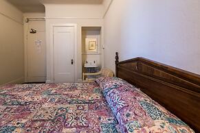 Aida Plaza Hotel