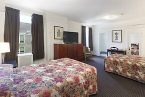 Aida Plaza Hotel