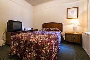 Aida Plaza Hotel