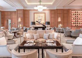 Four Seasons Hotel Cairo at Nile Plaza