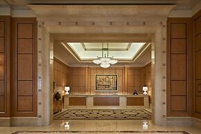 Four Seasons Hotel Cairo at Nile Plaza