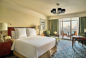 Four Seasons Hotel Cairo at Nile Plaza