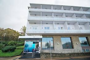 Petit Palace Tamarises