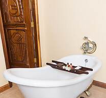 Premier Resort Mpongo Private Game Reserve