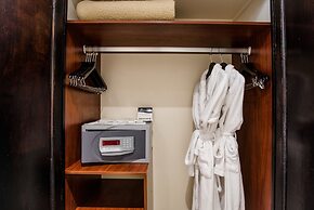 Premier Resort Mpongo Private Game Reserve