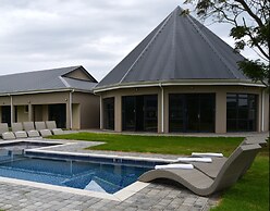 Premier Resort Mpongo Private Game Reserve