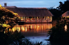 Premier Resort Mpongo Private Game Reserve