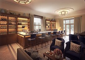 De Vere Latimer Estate