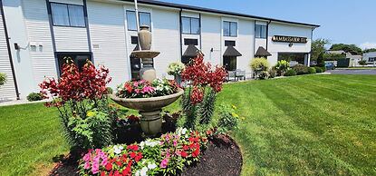 Ambassador Inn & Suites