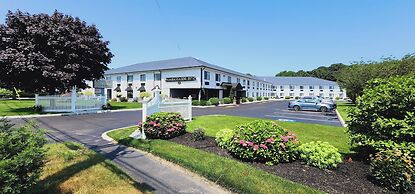 Ambassador Inn & Suites