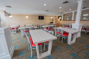 Ambassador Inn & Suites