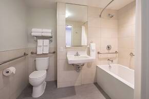 Norwood Hotel