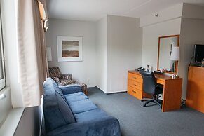 Norwood Hotel