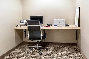 Comfort Suites at Par 4 Resort