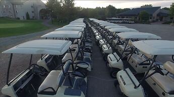 Comfort Suites at Par 4 Resort