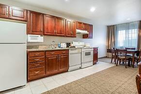 Comfort Suites at Par 4 Resort