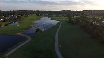 Comfort Suites at Par 4 Resort