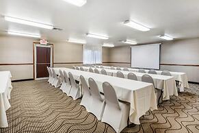 Comfort Suites at Par 4 Resort