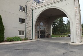 Comfort Suites at Par 4 Resort
