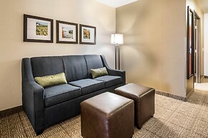 Comfort Suites at Par 4 Resort